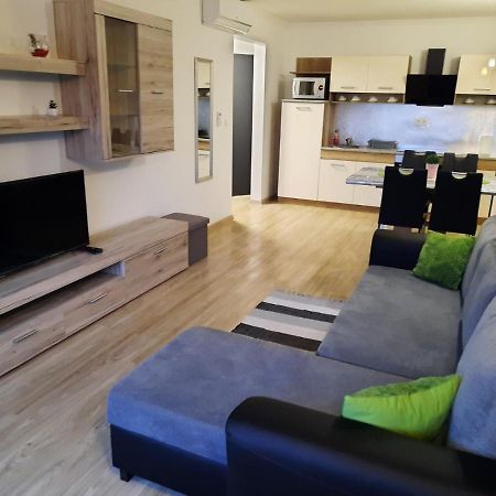Vandus Apartman Siófok Zewnętrze zdjęcie