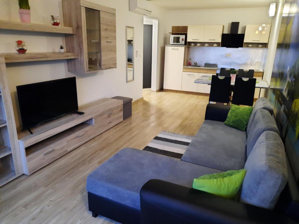 Vandus Apartman Siófok Zewnętrze zdjęcie